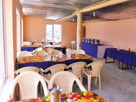 Спангмик: Wonderland Camps