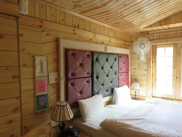 Лех: Hotel Nezer Holiday Inn