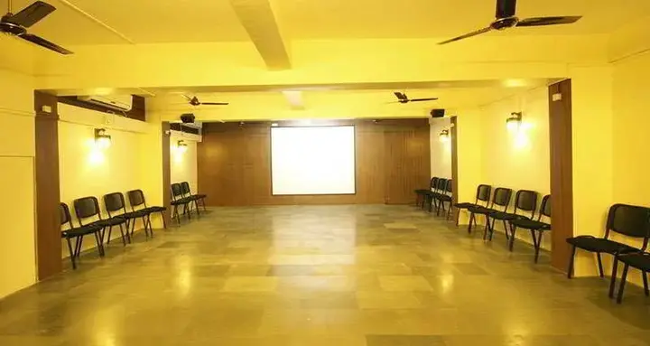 Тхане: Hotel Vinyasa