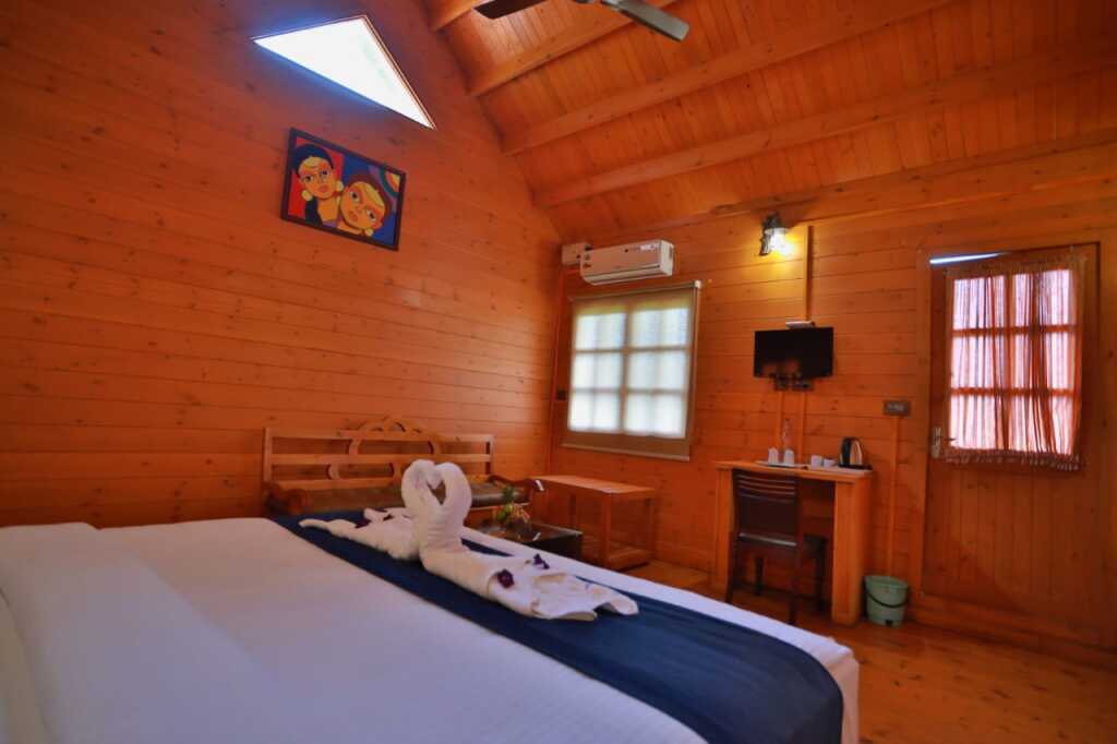 Муннар: Отель Camellia and Elettaria the Twin Resorts