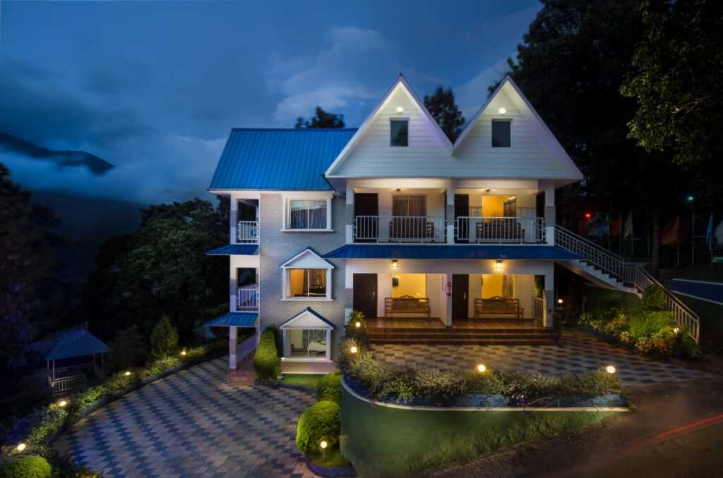 Муннар: Отель Camellia and Elettaria the Twin Resorts