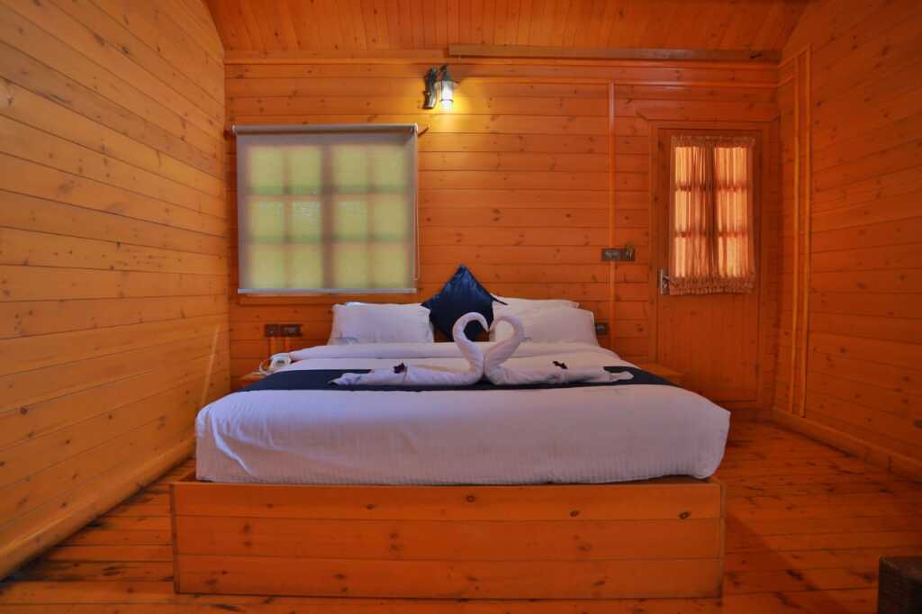 Муннар: Отель Camellia and Elettaria the Twin Resorts