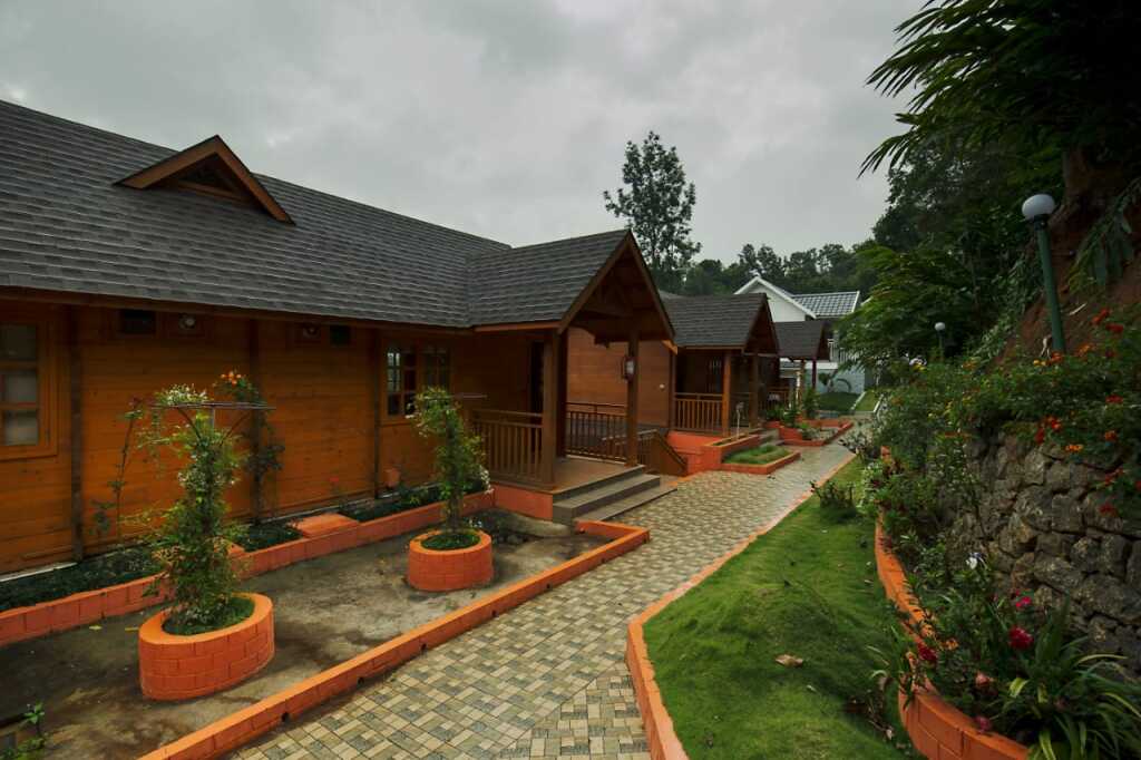 Муннар: Отель Camellia and Elettaria the Twin Resorts