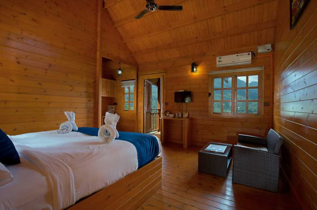 Муннар: Отель Camellia and Elettaria the Twin Resorts