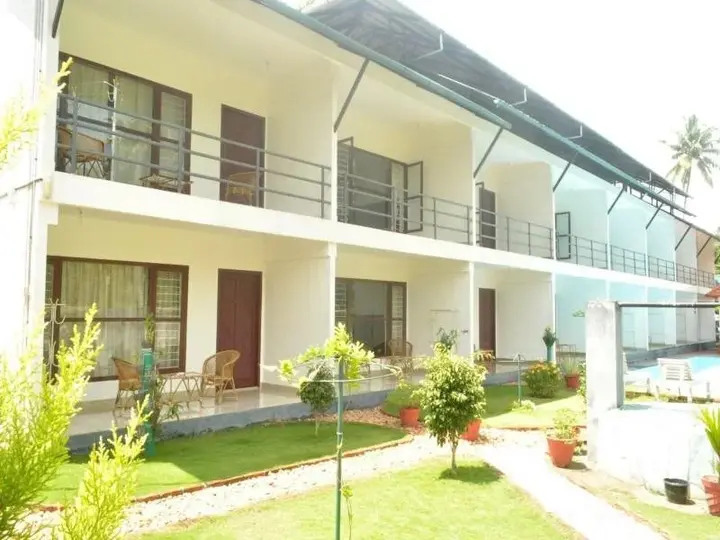 Варкала: Lilypad Resort