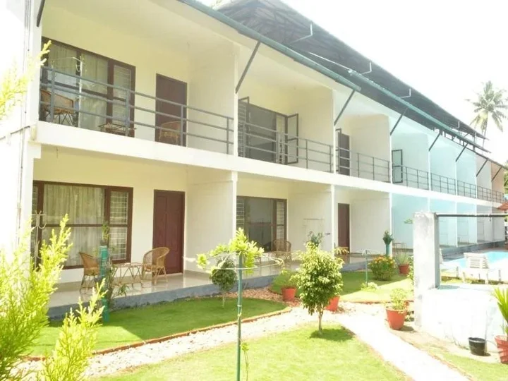 Варкала: Lilypad Resort