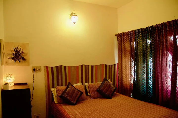 Варанаси: goSTOPS Lite Varanasi
