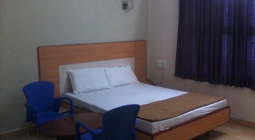 Тирупати: Hotel Pasuparthy Residency