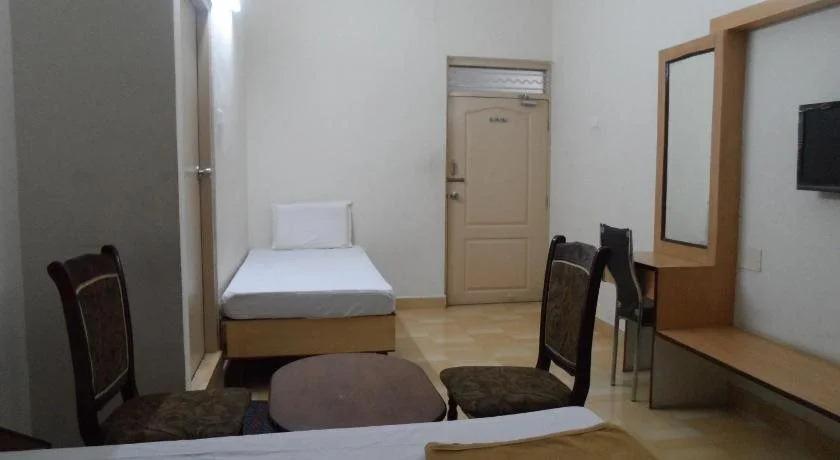 Тирупати: Hotel Pasuparthy Residency