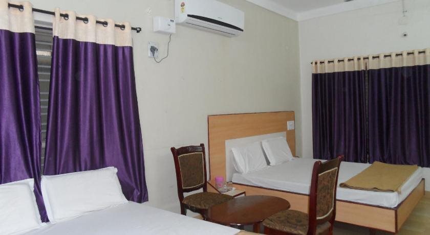 Тирупати: Hotel Pasuparthy Residency