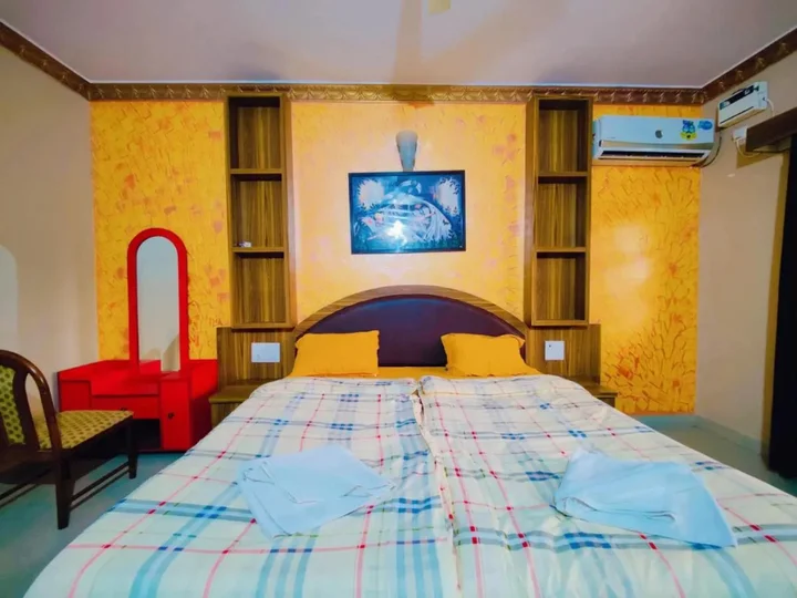 Ашвем: Ashvem Beach Inn