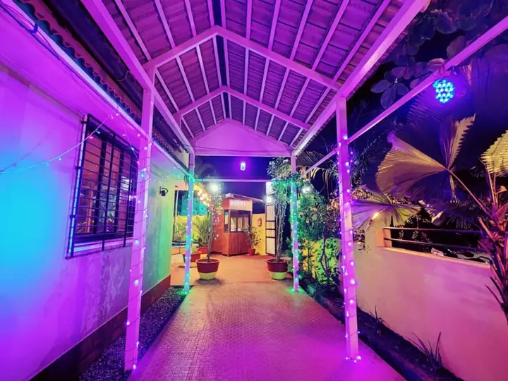 Ашвем: Ashvem Beach Inn