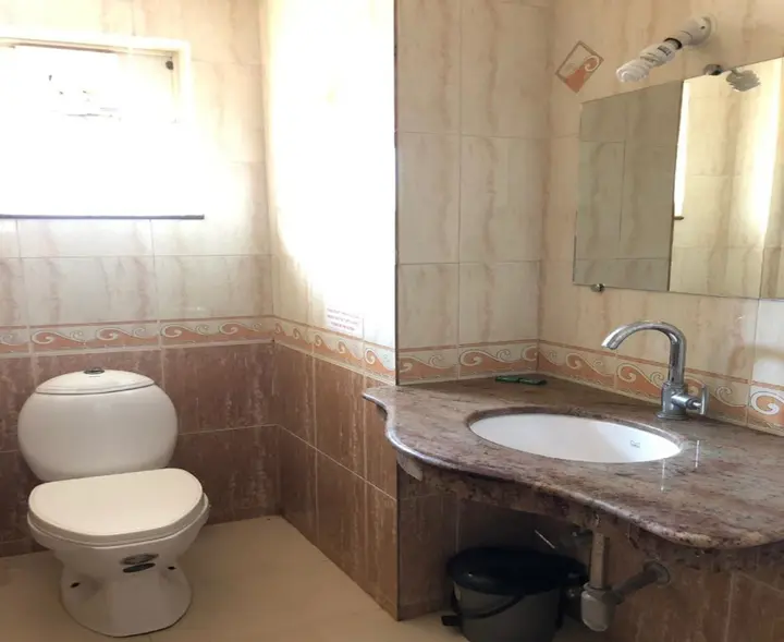 Арамбол: Hotel El-Paso