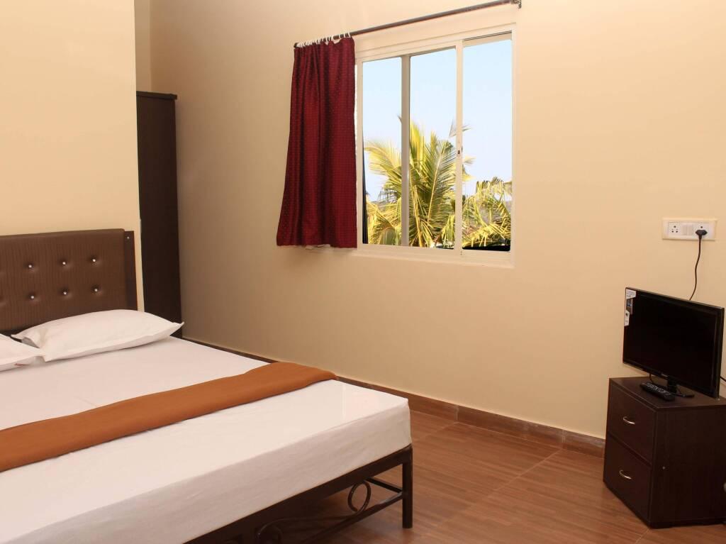 Бага: Amoura Guest House