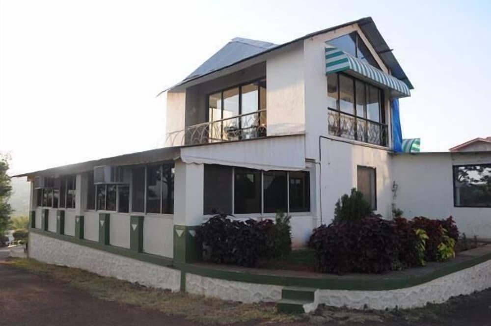 Олд-Махабалешвар: United 21 Resort, Mahabaleshwar