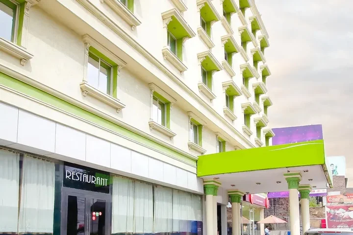 Хидерабад: Sandhya Hotel