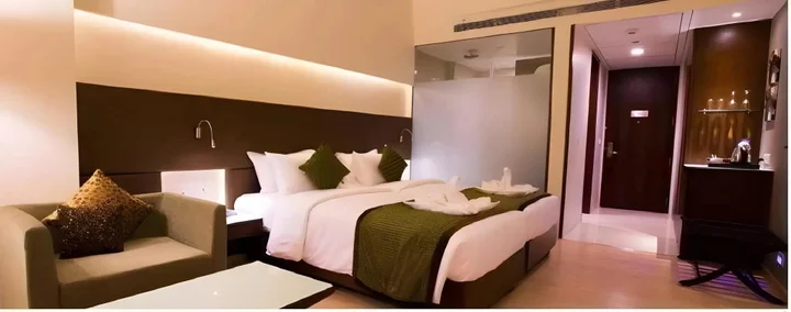Пимпри-Чинчвад: Regenta Central Grand Exotica Pune