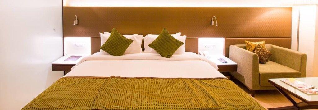 Пимпри-Чинчвад: Regenta Central Grand Exotica Pune
