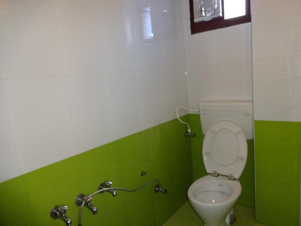 Ути: Green Apple Residence