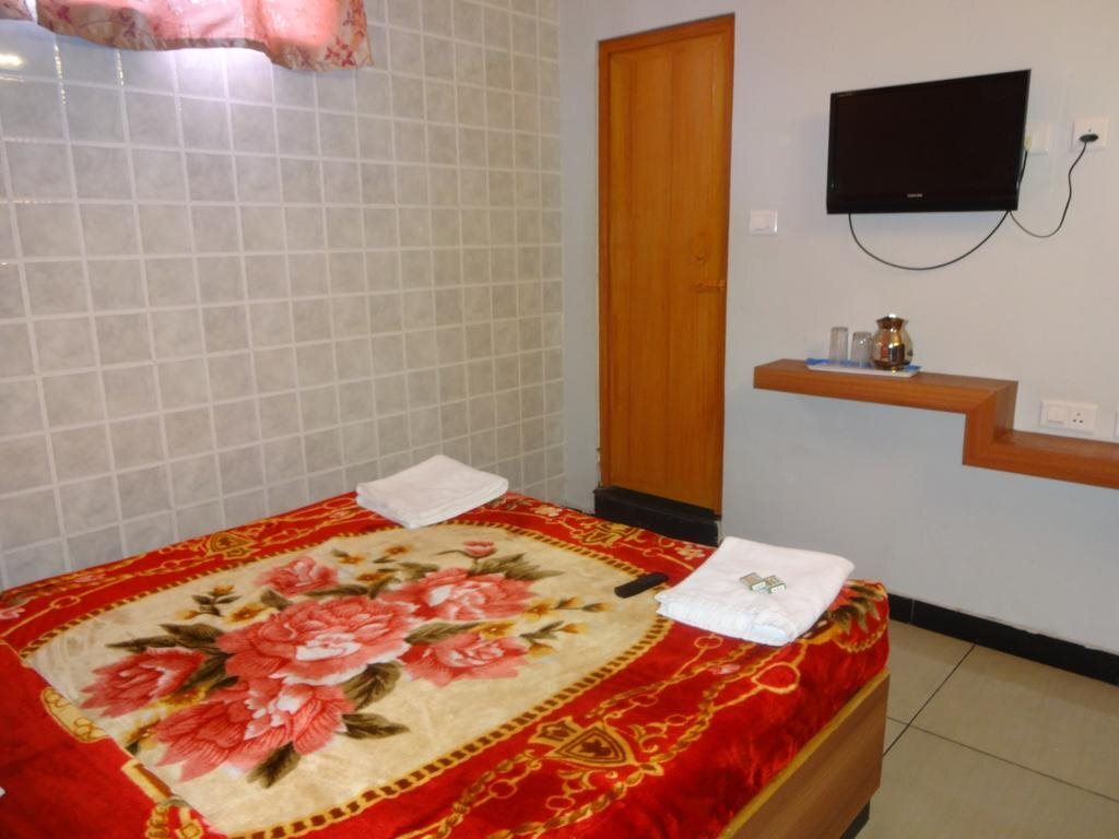Ути: Green Apple Residence