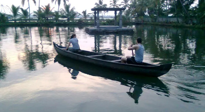 Вайпин: Shravanam Greens