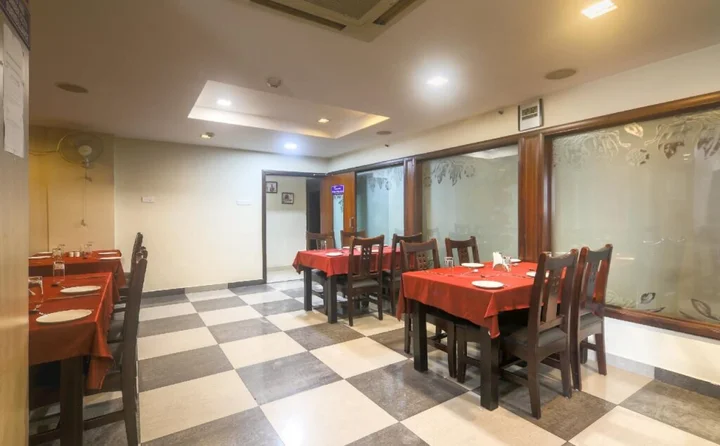 Гувахати: Hotel Brahmaputra Residency