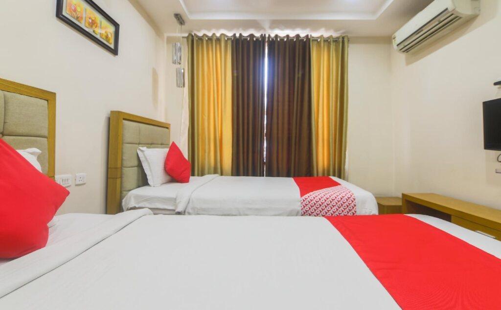 Гувахати: Hotel Brahmaputra Residency