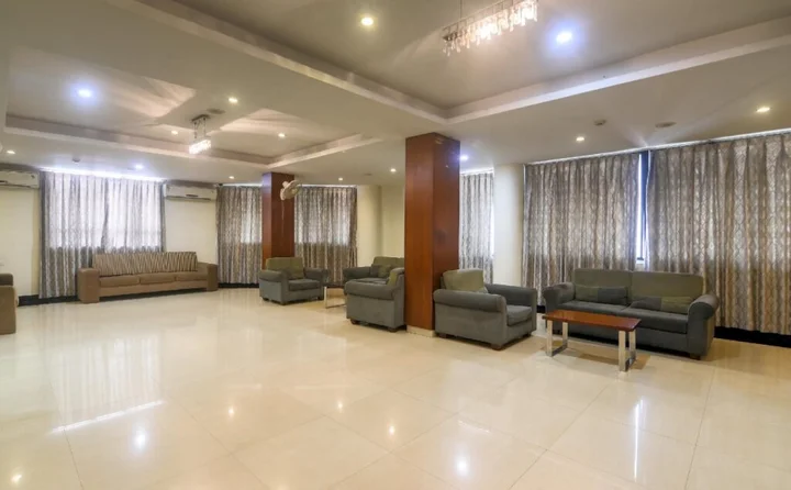 Гувахати: Hotel Brahmaputra Residency