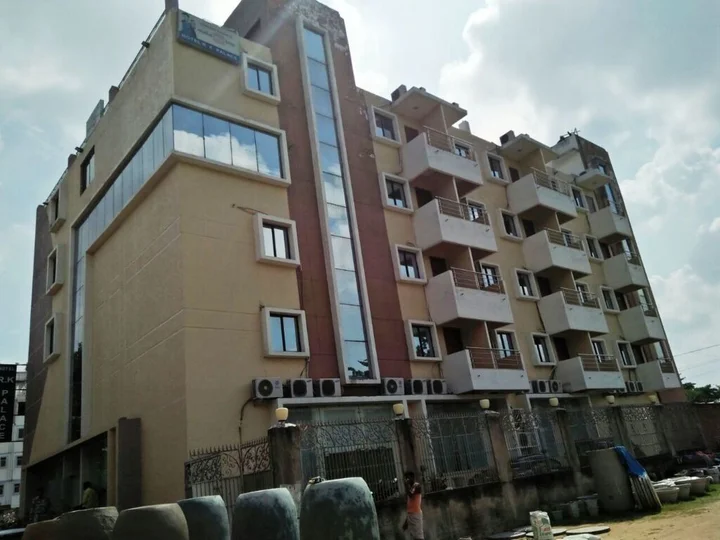 Бодх-Гая: Hotel R. K. Palace