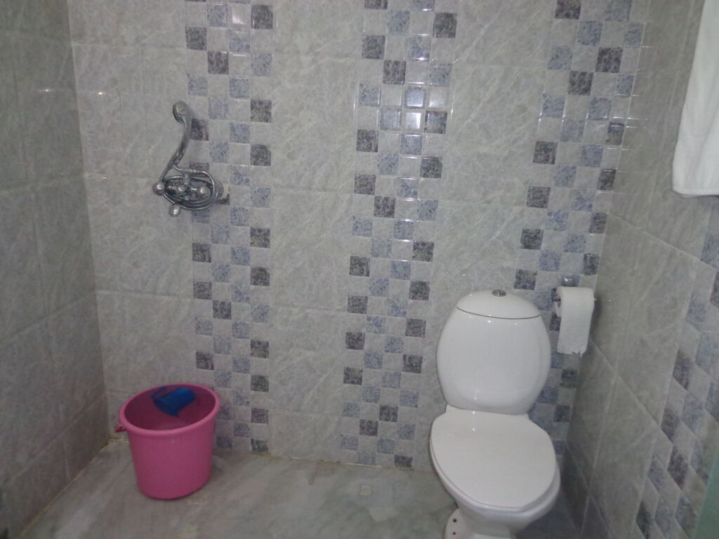 Бодх-Гая: Hotel R. K. Palace