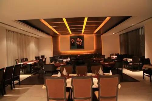 Мератх: Hotel Krome