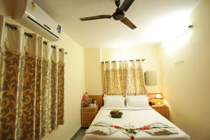 Chikkajala: Ample Inn