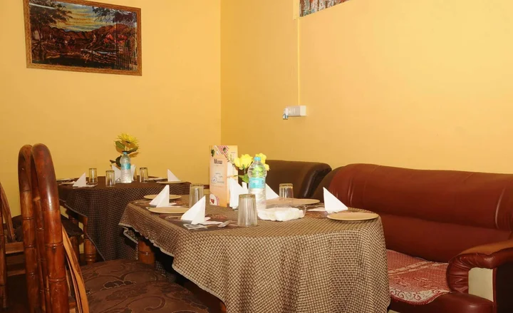 Chikkajala: Ample Inn