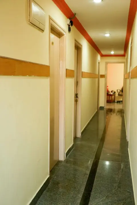 Chikkajala: Ample Inn