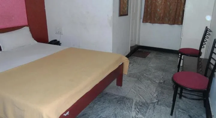 Тирупати: VIP Residency