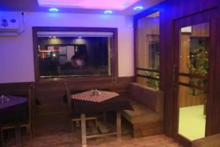 Диу: Hotel Panchmurti