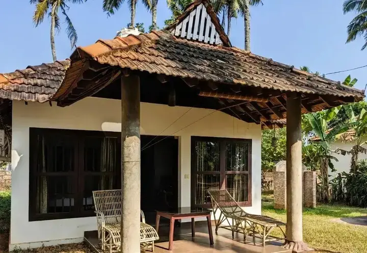 Варкала: Baycliff Cottages