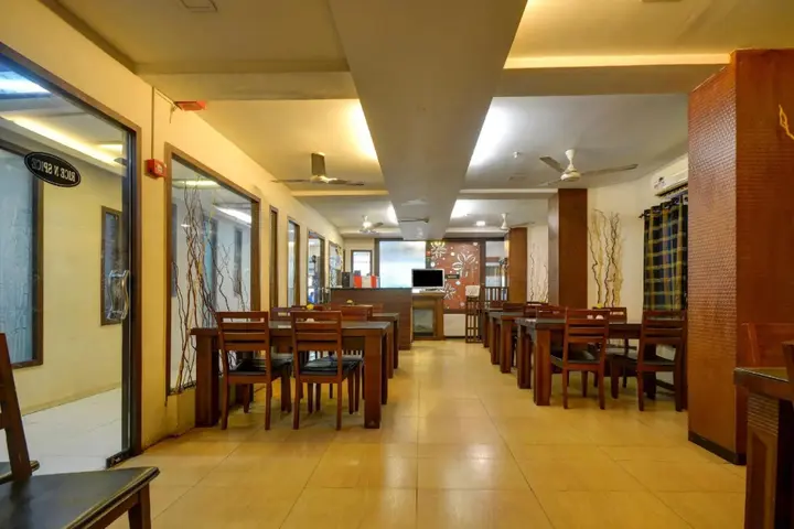 Коимбатур: Hotel Vishnu Priya