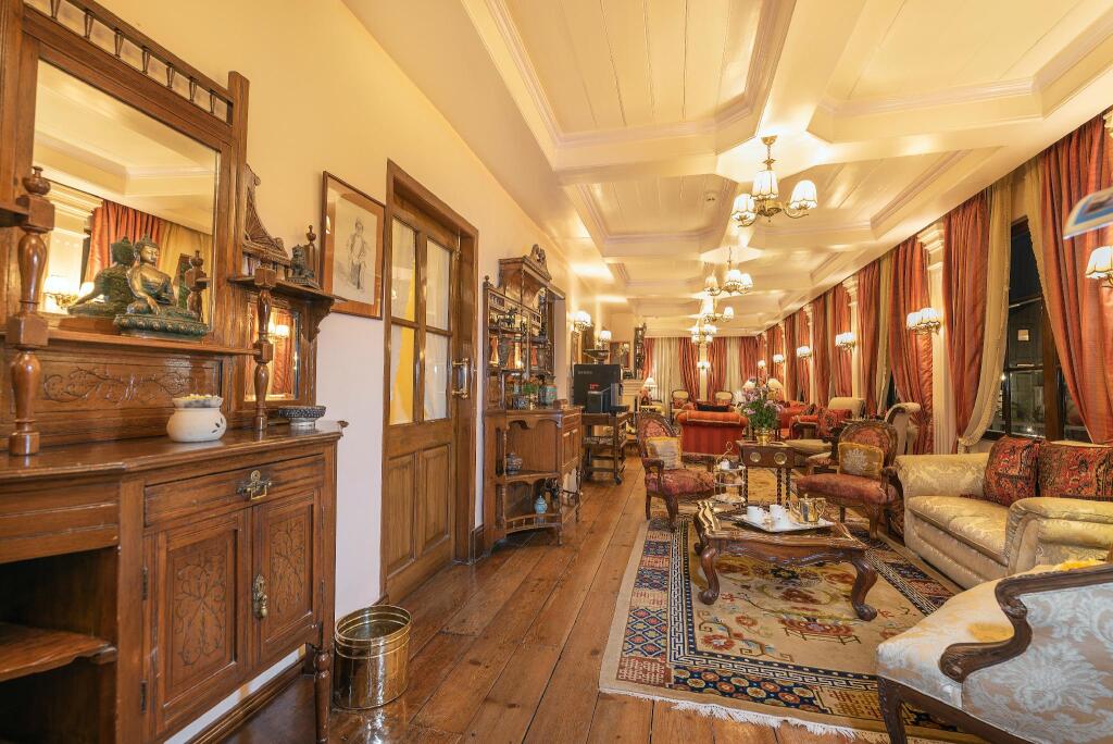 Дарджилинг: The Elgin, Darjeeling