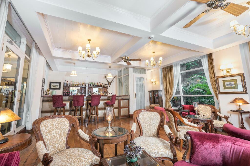 Калимпонг: The Elgin Silver Oaks, Kalimpong