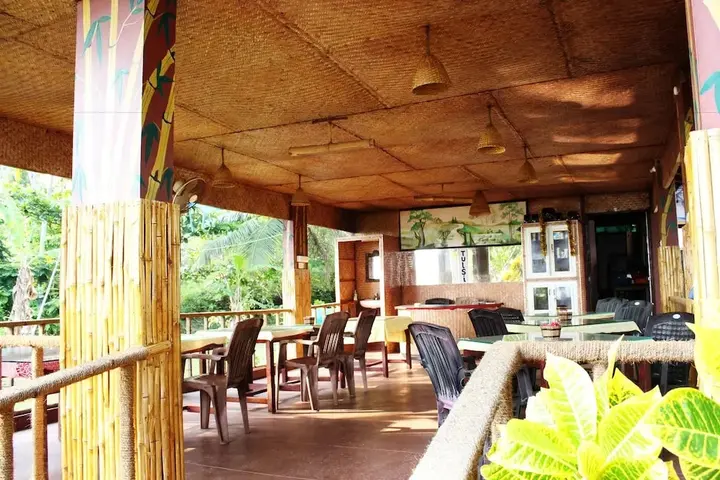Чирайнкижу: True Blue Beach Resort