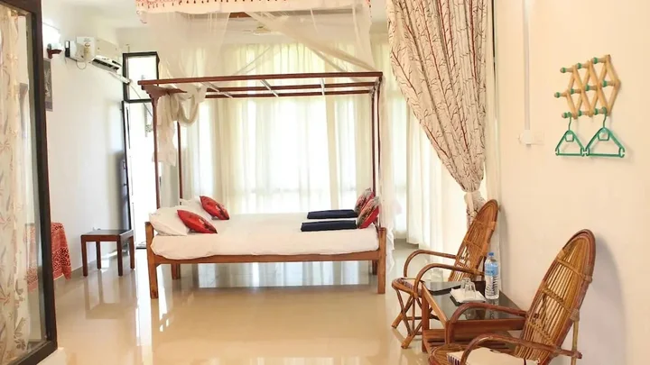Чирайнкижу: True Blue Beach Resort