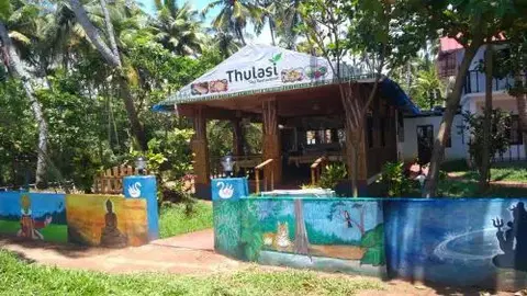 Чирайнкижу: True Blue Beach Resort
