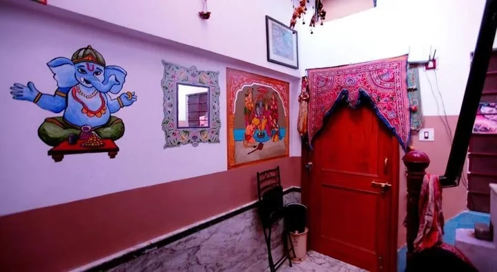 Биканер: Shanti House