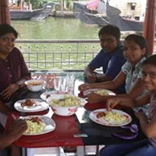 Аллеппи: Vaishnav Tours