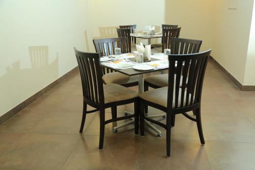 carousel image 4