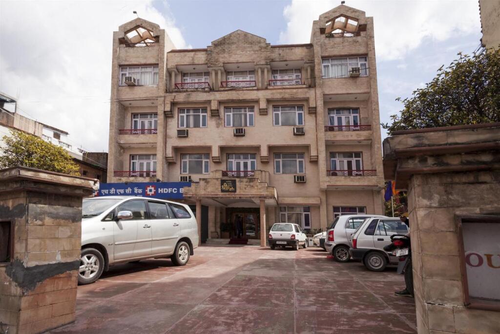 Катра: Hotel Asia Shripati