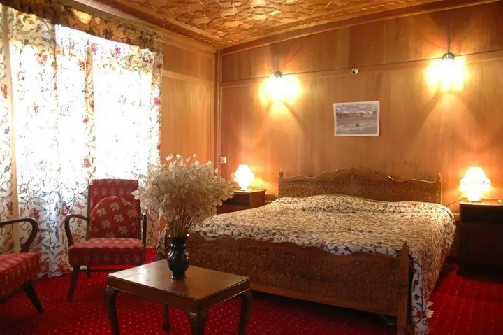 Шринагар: Holiday Inn Group of Houseboat