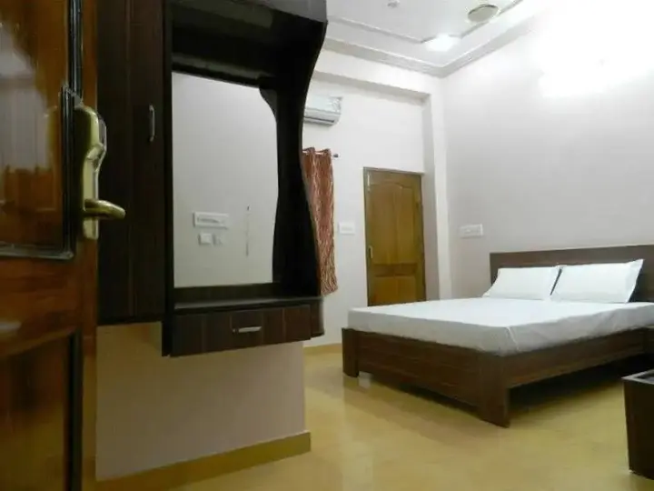 Джодхпур: OYO 19450 The Kamdhenu Inn