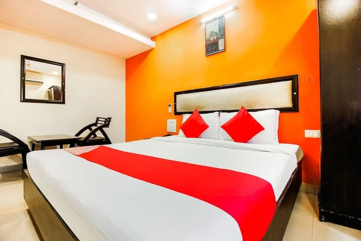 Хидерабад: Hotel SG Comforts